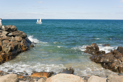 Beat the Beach Crowds to Ogunquit, Maine, and Save a Bundle