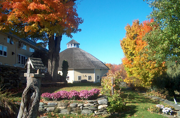 Inn At The Round Barn Farm - Waitsfield, Vermont