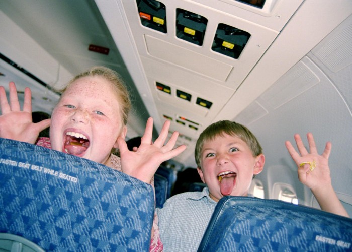 What We’re Reading: Kids on Planes; Google Maps Are Back
