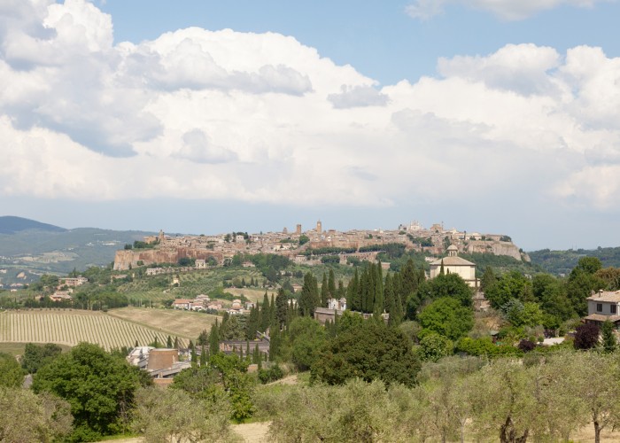Orvieto: What an Italian Hill Town Should Be