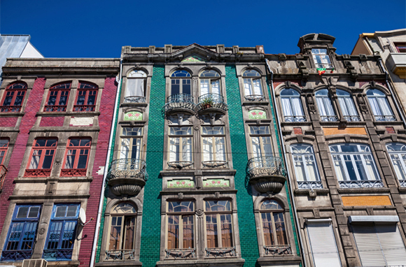'Worst' Walking Tour, Porto, Portugal