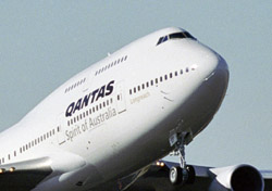 Qantas May Sue Rolls-Royce over Engine Failure
