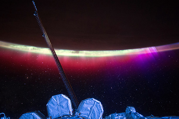You Have to Watch This Amazing Video of the Aurora Borealis From Space