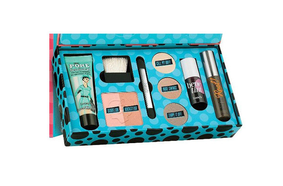 Benefit Life Of The Party Makeup Kit
