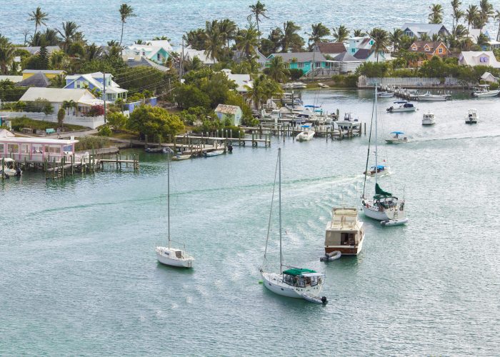 boats in bahamas