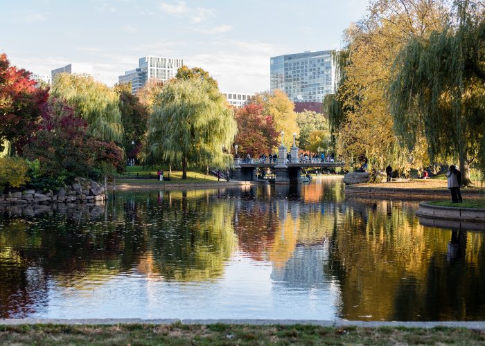 Boston: Fall Rates and Free Credits from $699
