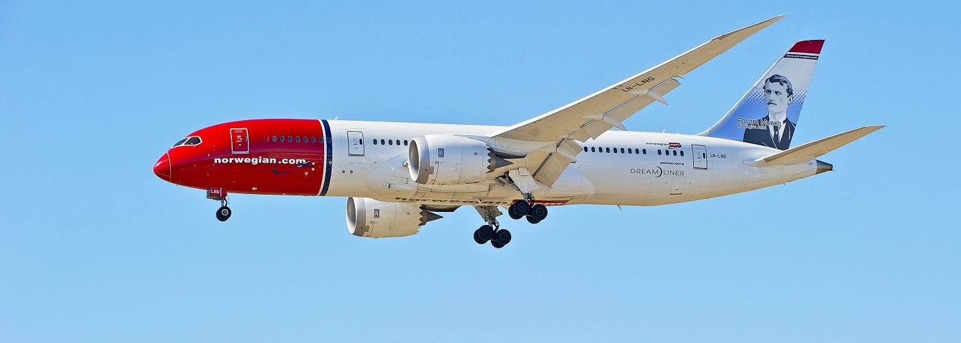 "Norwegian Airline" "Plane"