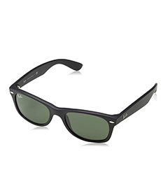 Black Ray Ban sunglasses