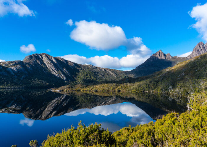 cradle mountain dove lake tasmania.