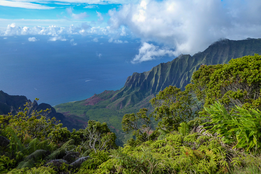view of mountains in secret beach, kauai, Hawaii