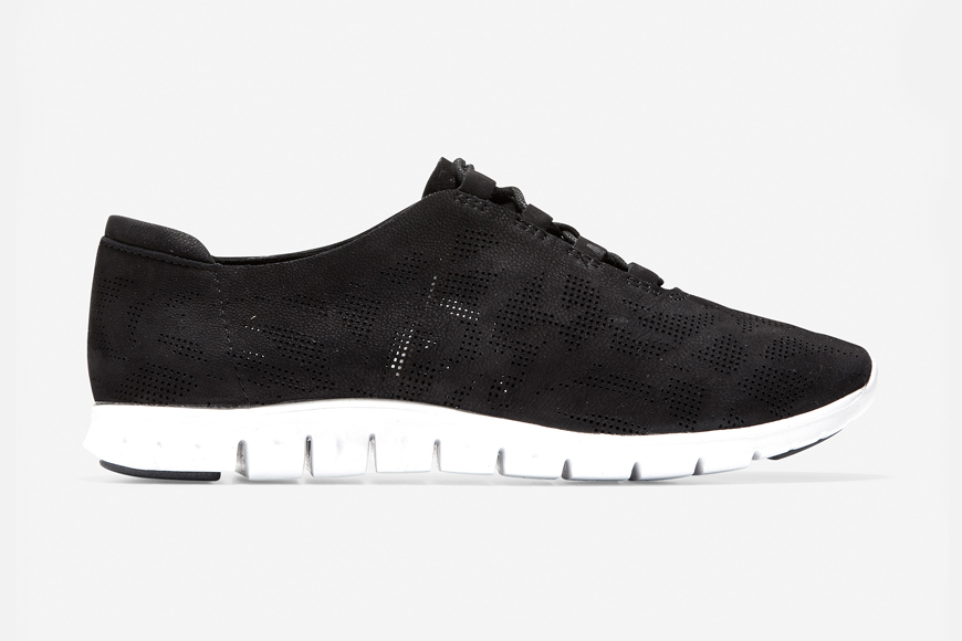 ZERØGRAND Perforated Trainer.