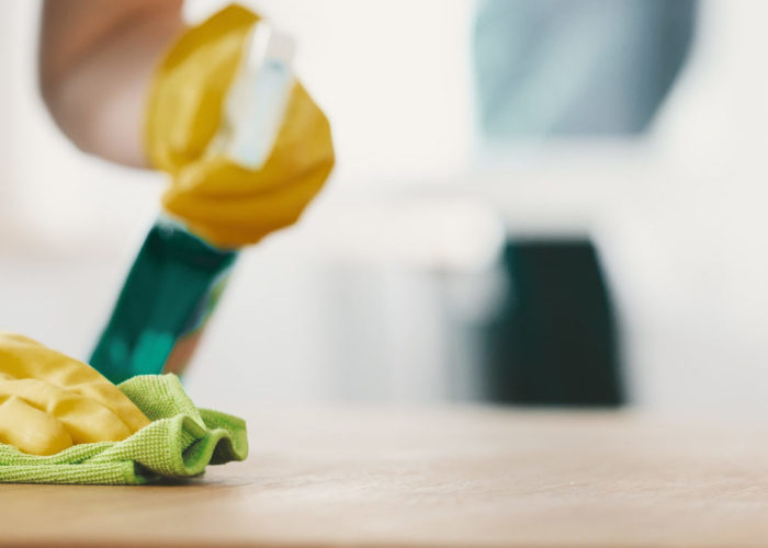 8 Cleaning Secrets from Hotel Housekeepers