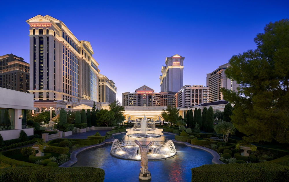 The fountain and courtyard at Caesars Palace in Las Vegas