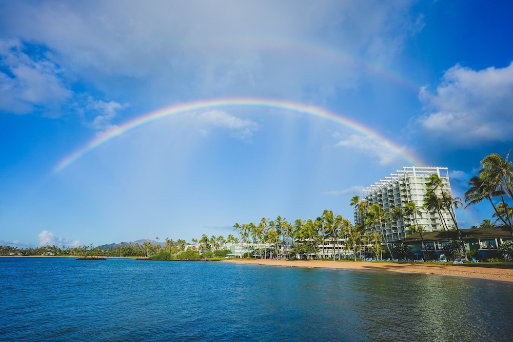 Rainbow over the Kahala Hotel & Resort, Honolulu, Hawaii